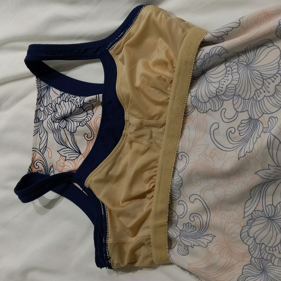 DANSKIN WORKOUT TOP - Picture 4 of 5